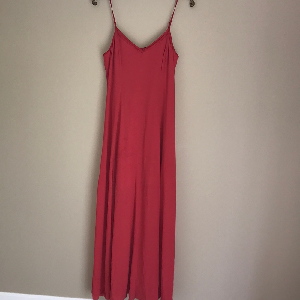 Wore once in Mexico for wedding. Coral. Very soft.